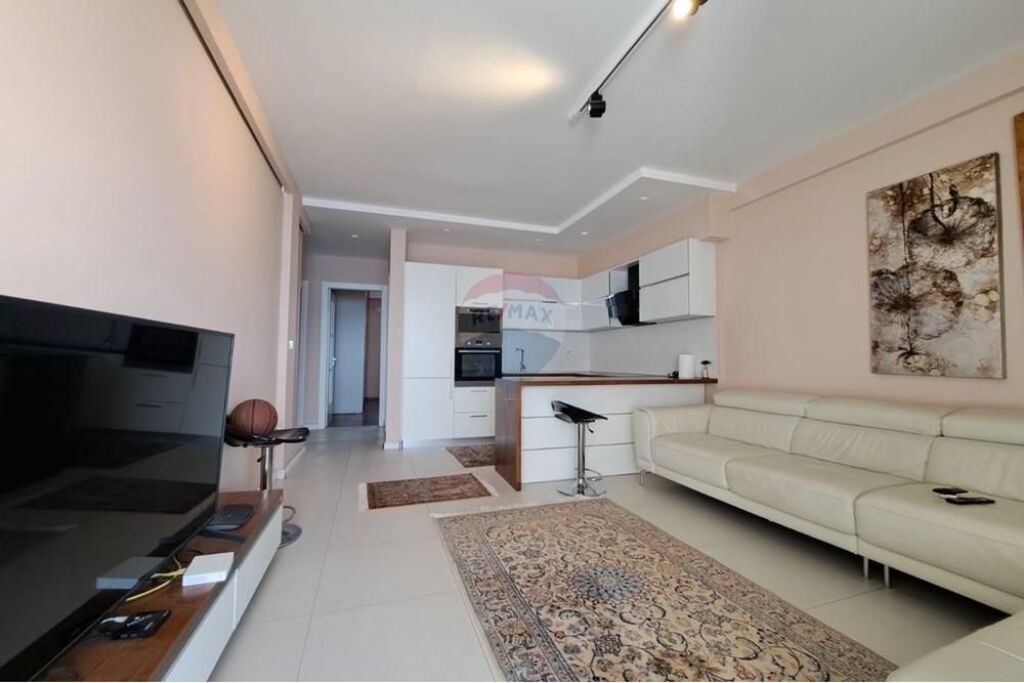 Apartament 2+1 ne shitje , Lungomare