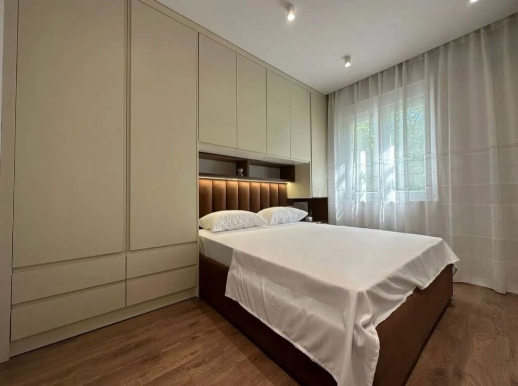 Apartment 1+1 for rent at Harry Fultz.