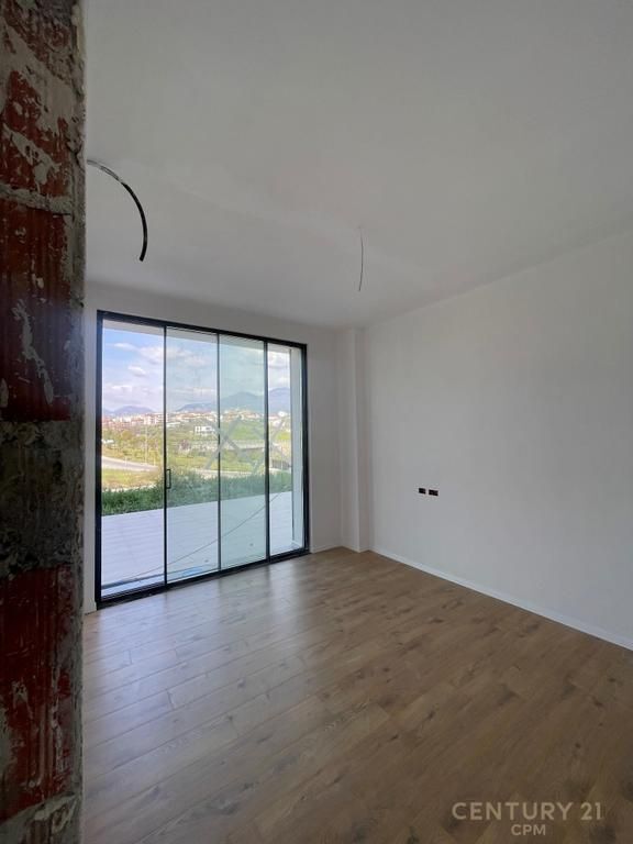 Appartamento Moderno 2+1+2 nella Residenza Tulipan, Mjull - Bathore