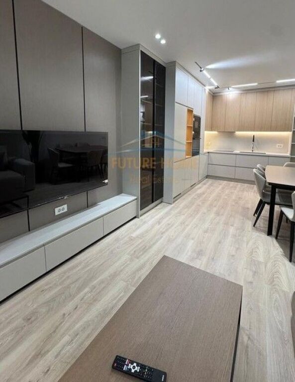 Affitto, Appartamento 2+1, Via Mine Peza, Golden Tower Residence