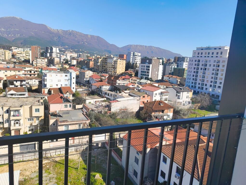 Apartament me qera - 5 Maji