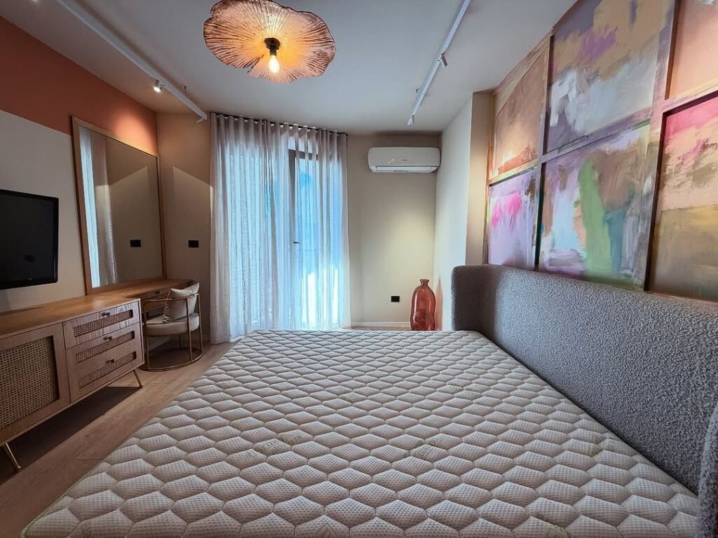 Apartment 1+1 + 🅿️ for rent former Exhibition!
