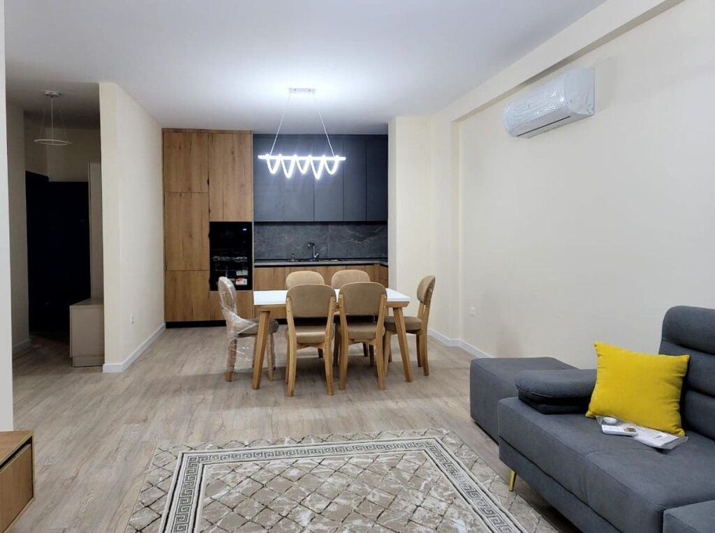 📌Jepet me qira apartament 2+1 + verandë te Liqeni i Thatë