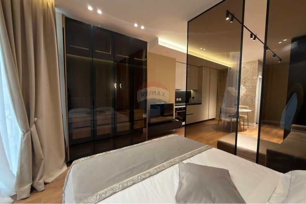 🏡 Super Studio Apartment for sale – Skënderbej Square