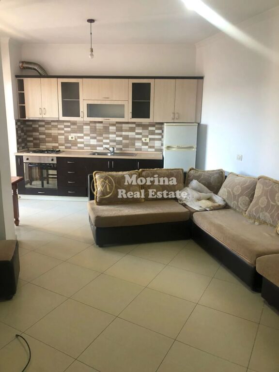 Qera | Apartament 1 + 1 | Xhamllik| 400 €/muaj