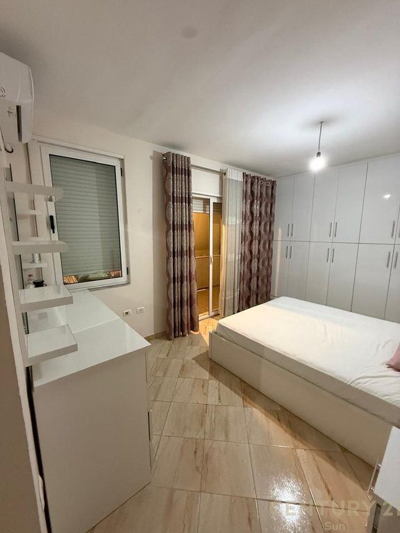 FOR SALE APARTMENT 2+1 WITH GARAGE AT AMERICAN 3