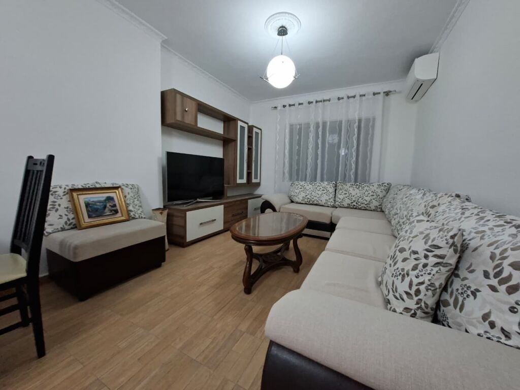 🏠 In Affitto: Appartamento 4+1 + 2 Bagni &amp; 1 Balcone (📍Accanto a Golden Tower - Mine Peza) 🔥 Posizione eccellente || Prima volta in affitto ✨️ €1.400 / mese 💶