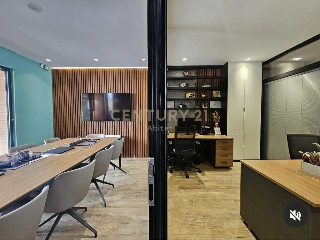 Shitet zyrë elitare në zemër të Bllokut!