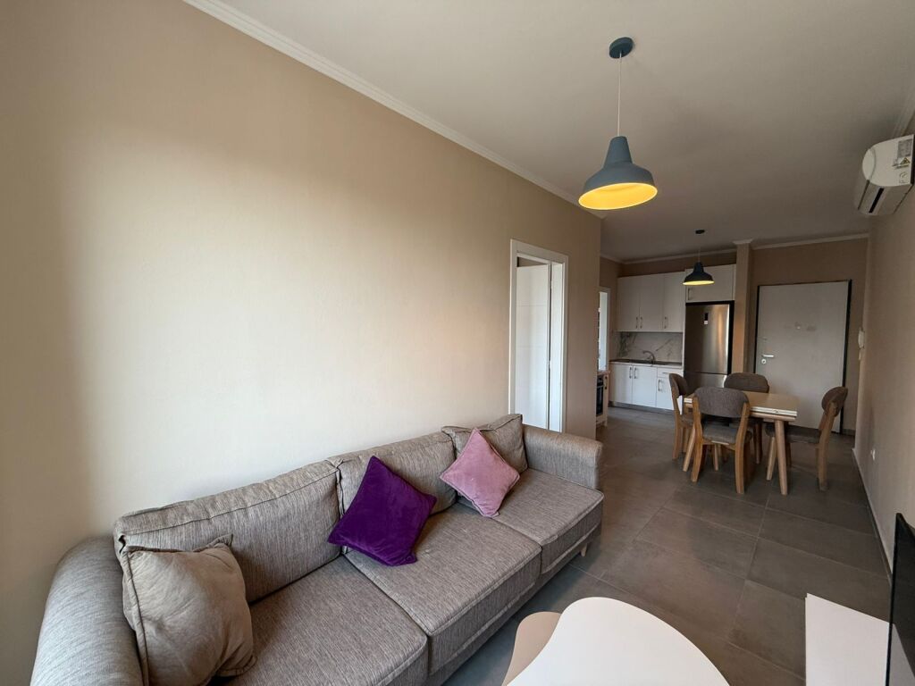 Appartamento 1+1 in affitto a Porcelan