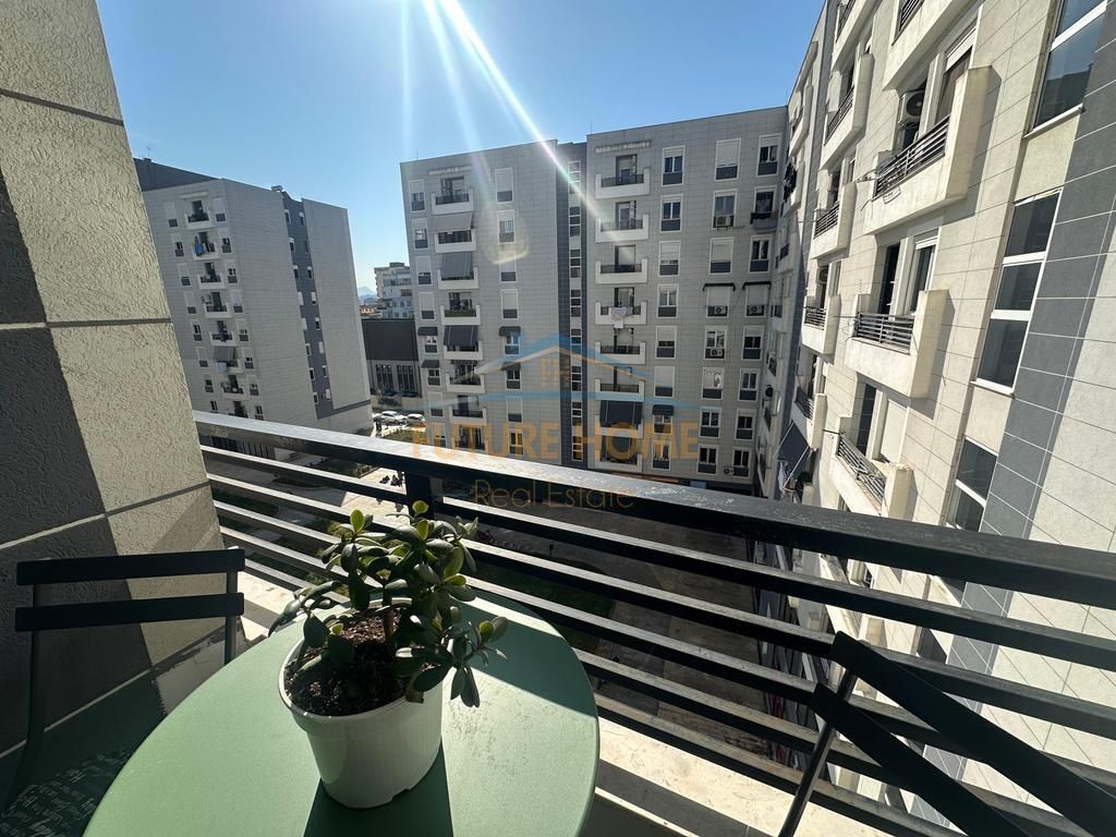 Qera, Apartament 2+1+2 , Ish Parku Tirane