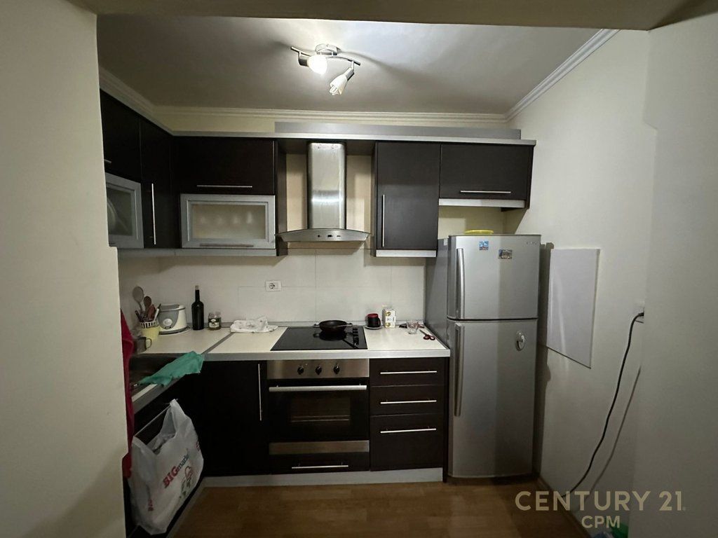 VENDESI APPARTAMENTO 1+1 IN VIA BRIGADA 8, BLLOK