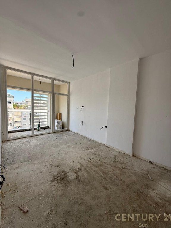 Appartamento 1+1 in Vendita a Komuna e Parisit, Tirana 196.000 € Sup. Totale  70m2