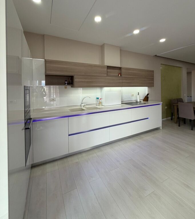 🏡 Apartment 3+1+2 with Garage for Rent – FZ Complex, Dry Lake 🌿