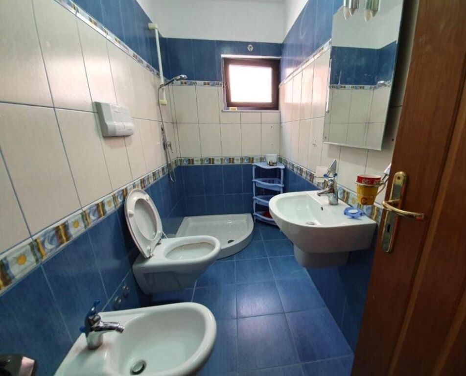 Affittasi appartamento 1+1 a Myslym Shyri