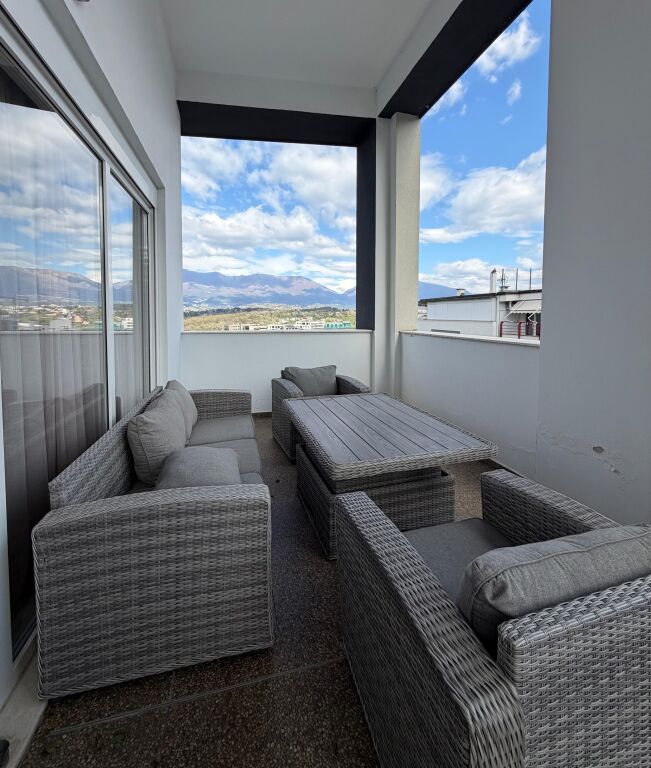 🏡 Apartment 3+1+2 with Garage for Rent – FZ Complex, Dry Lake 🌿