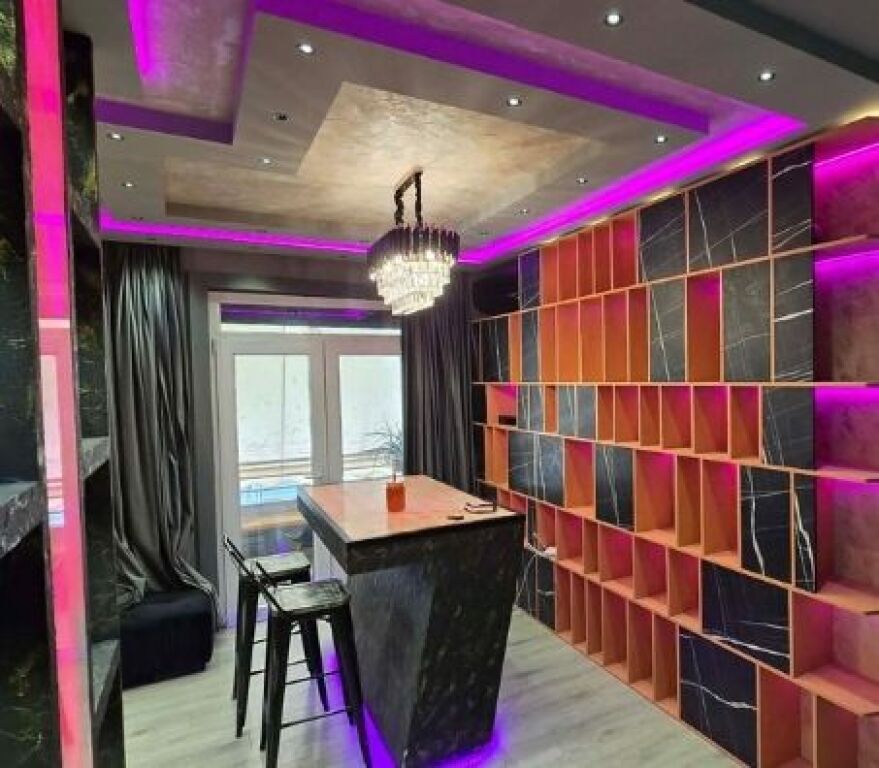 Shitet apartament 1+1+2 – organizim funksional