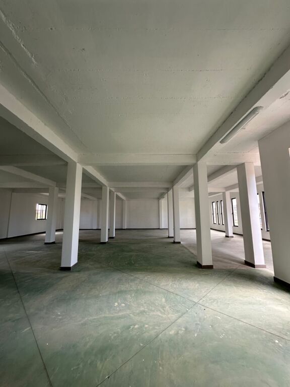 Shitet Godinë 2-Katëshe me Qira në Durrës, pranë Urës së Dajlani