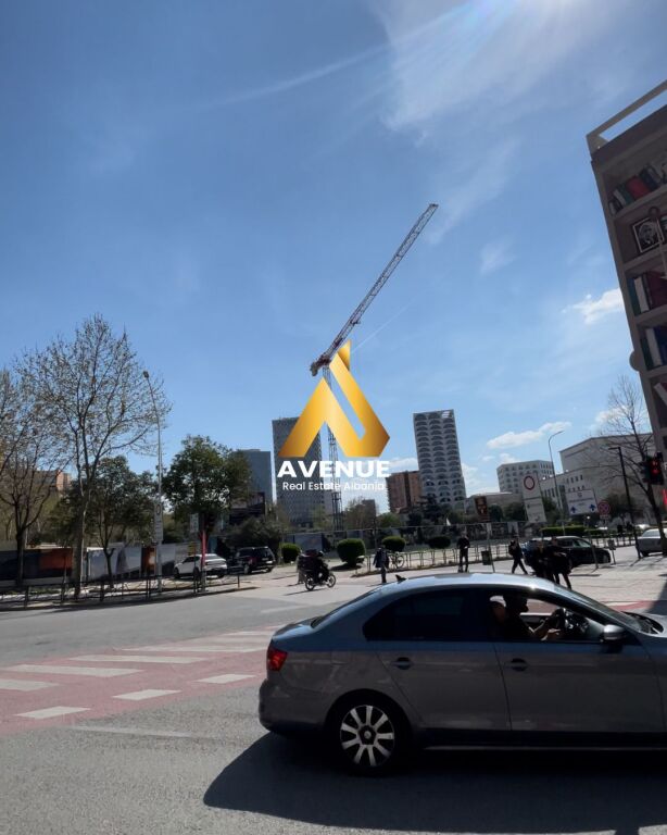 POSTO AUTO IN VENDITA – CENTRO, TIRANA
