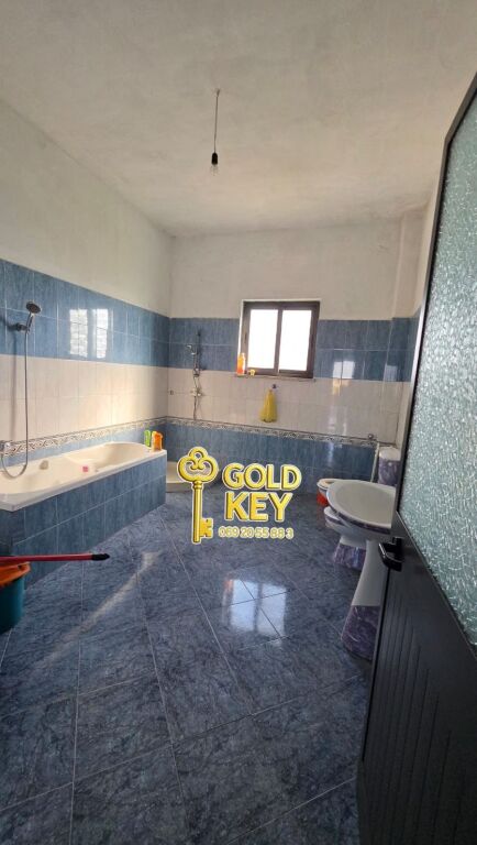 🏢✨ SHITET VIL 3-KATËSHE NË ZONËN E SHIJAKUT ✨🏢