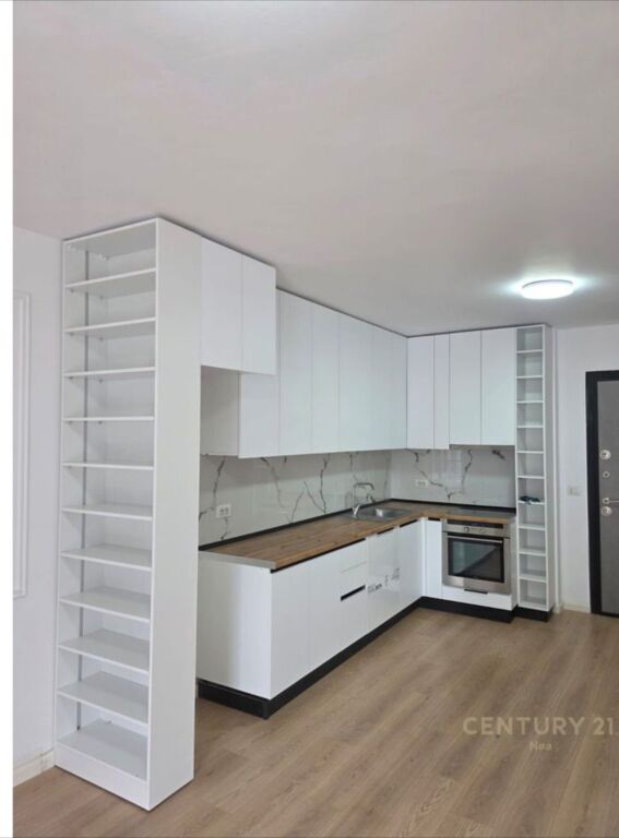 Apartment 2+1+ parking space for rent in Kombinat. 400 € /Month Total area 114m2