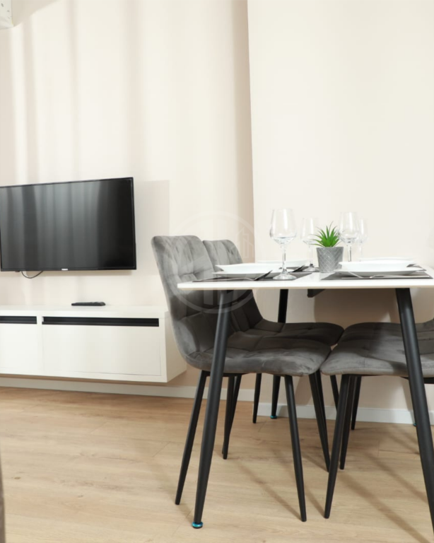 Apartament 1+1 për Qira – Vollga, Durrës 🌊