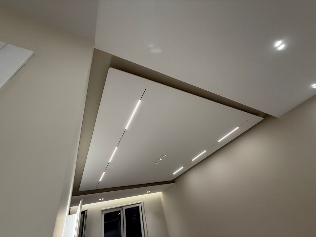 Apartament 2+1+ parkim për qira – i përshtatshëm për biznes (kati 2)