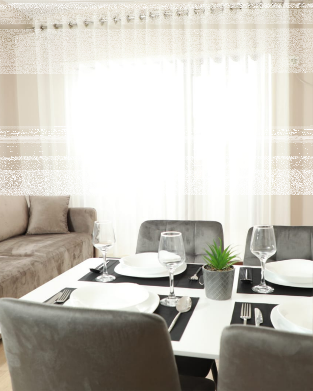 Apartament 1+1 për Qira – Vollga, Durrës 🌊