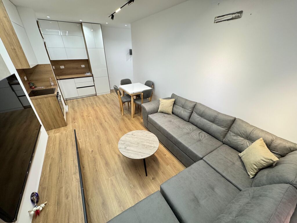 Appartamento in affitto 2+1+parcheggio Residenza Kadiu