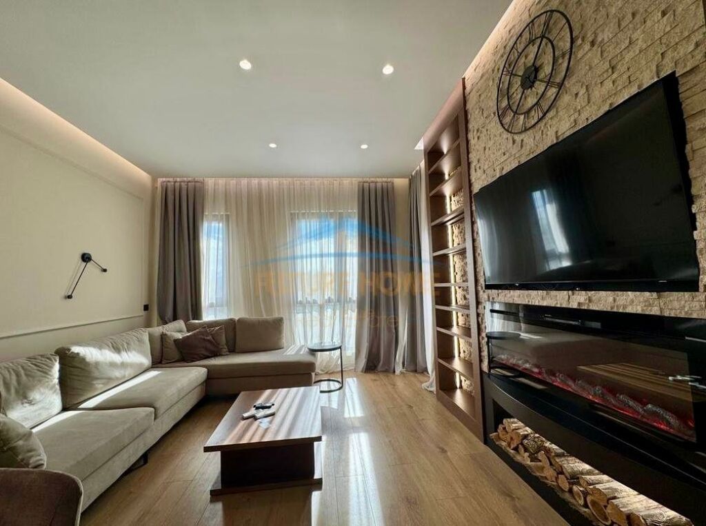 Rent, Apartment 1+1, Kavaja Street, Tirana