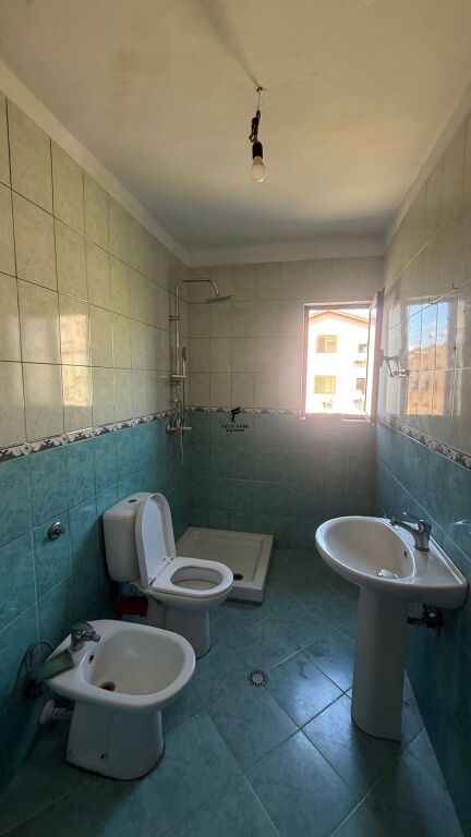 APARTAMENT ME QERA 1+1 PAZARI RI 40.000 LEKE  FH-66065
