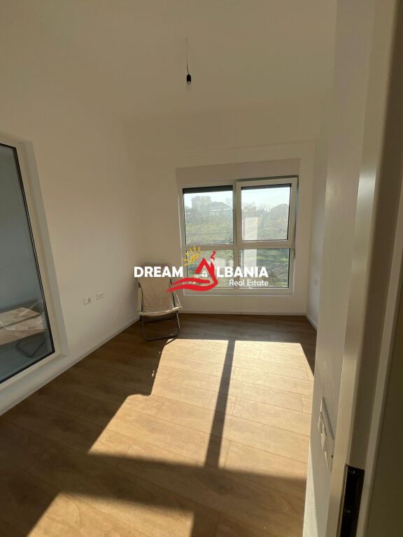 Appartamento 2+1 in vendita ad Ali Dem, Residenca Kaimi (ID 41212196)