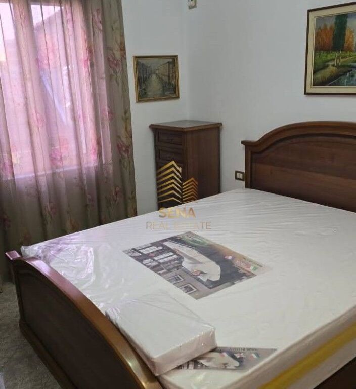 Affitto, Appartamento 2+1, Via Dibra/ Medreseja, 55.000 Lek