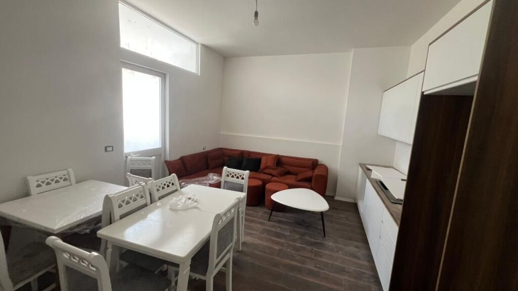 APPARTAMENTO 1+1 IN VENDITA A FRESKU TIRANA