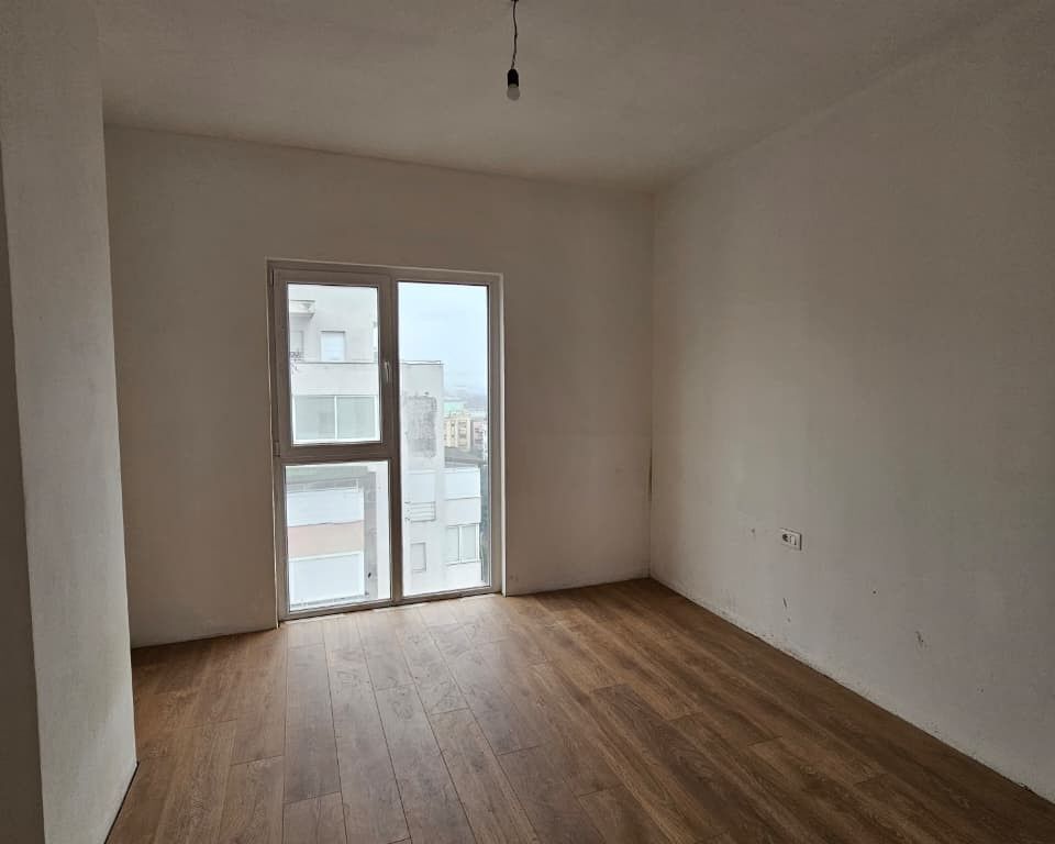 🏡 Shitet Apartament 2+1+2 – Tirana Entry 2 ✨