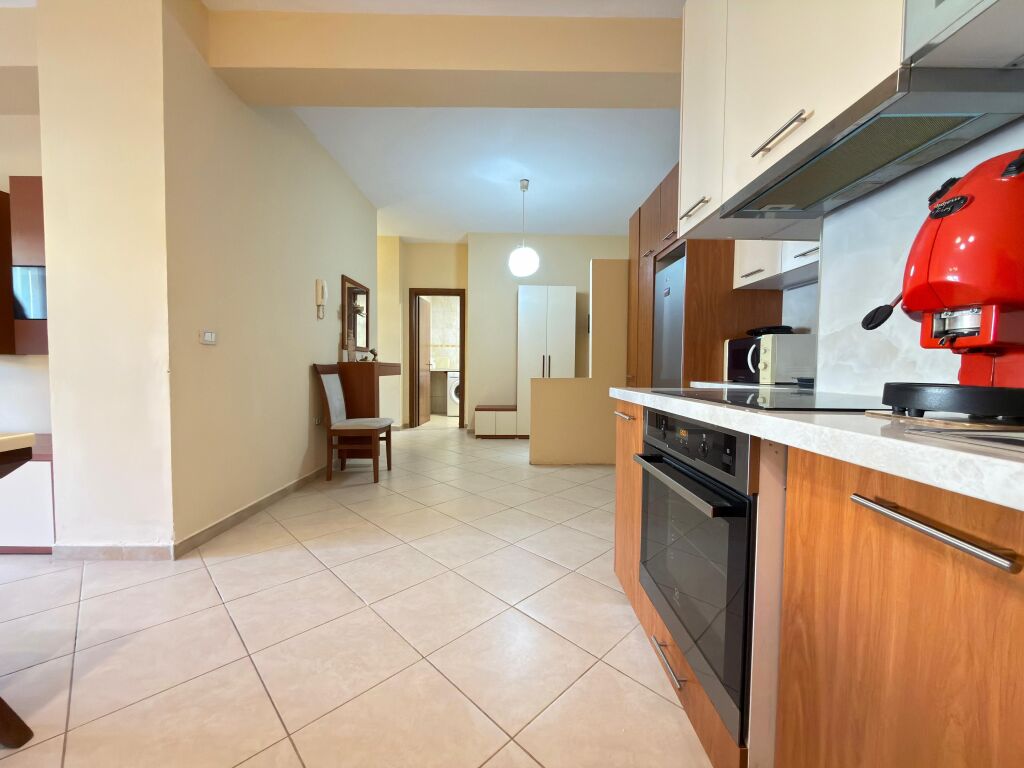 Apartament 2+1 me qira! Zogu i zi