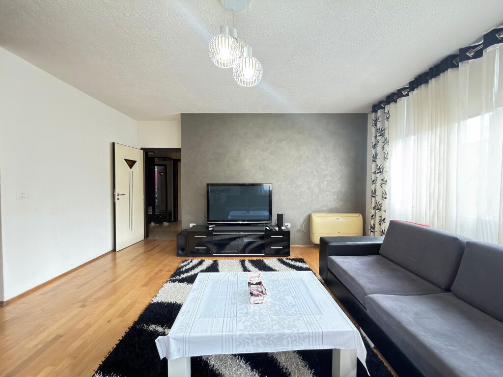 Appartamento 3+1 +🅿️ in affitto! Stazione dei Treni