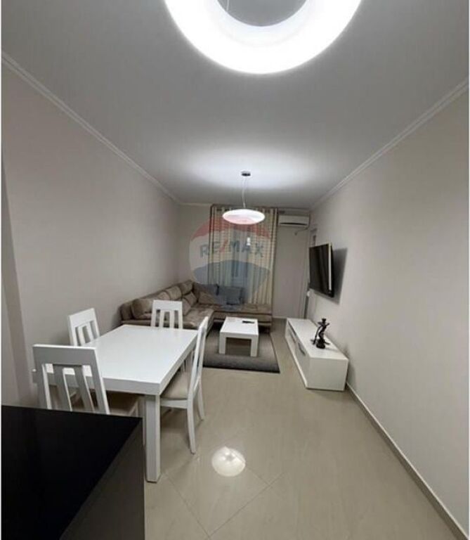 Apartment 2+1+2 for rent at 21 Dhjetori Contact