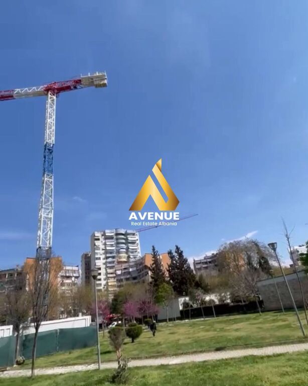 POSTO AUTO IN VENDITA – CENTRO, TIRANA