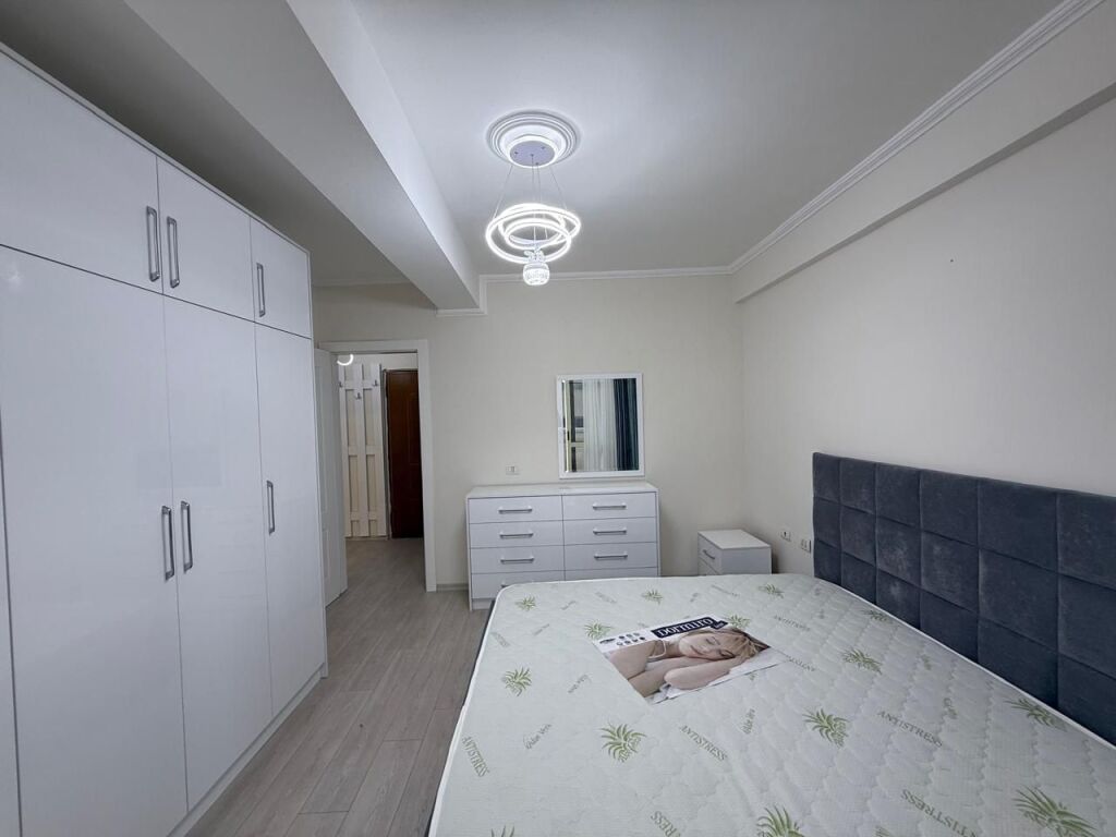 Affitto , Appartamento 1+1 , Via Mine Peza , Tirana