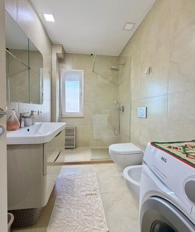 affittasi 2+1 a xhamllik