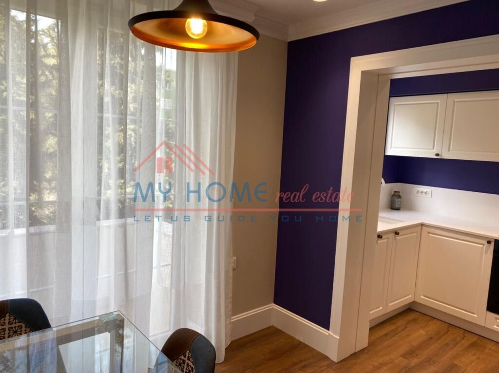 Apartment 1+1 for rent in Bllok in Tirana