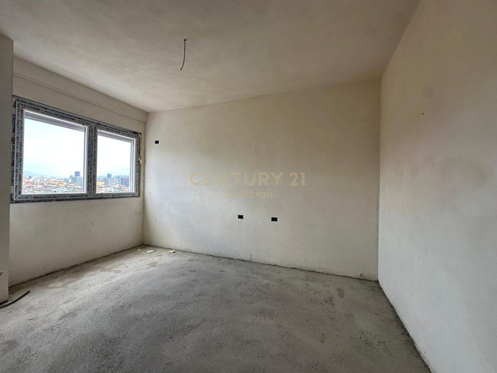 VENDESI APPARTAMENTO 2+1 A PASKUQAN