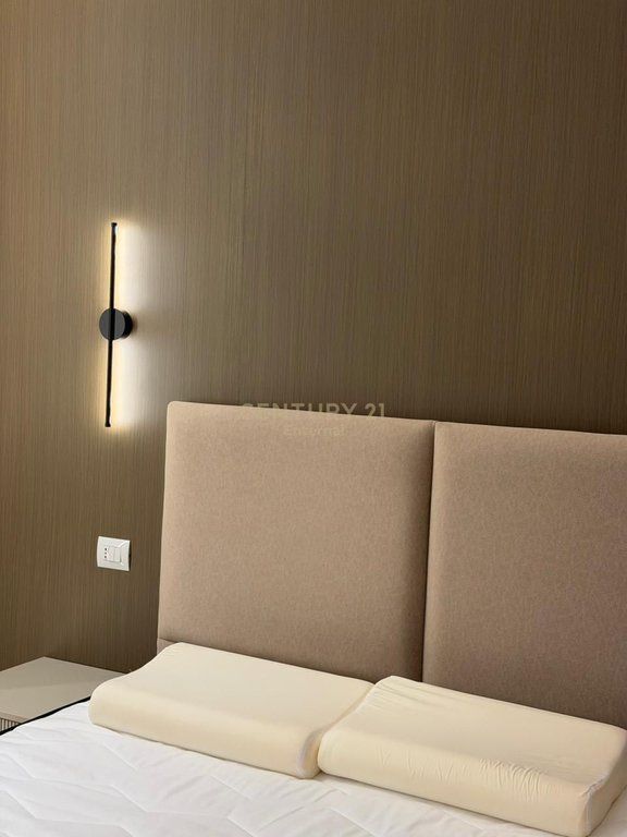 Super Appartamento 2+1+2 in Affitto presso Golden Tower – Via Mine Peza, Tirana