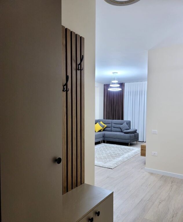 📌Jepet me qira apartament 2+1 + verandë te Liqeni i Thatë