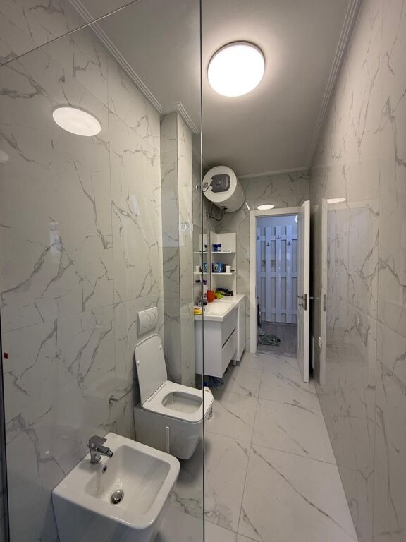 Affitto , Appartamento 1+1 , Via Mine Peza , Tirana