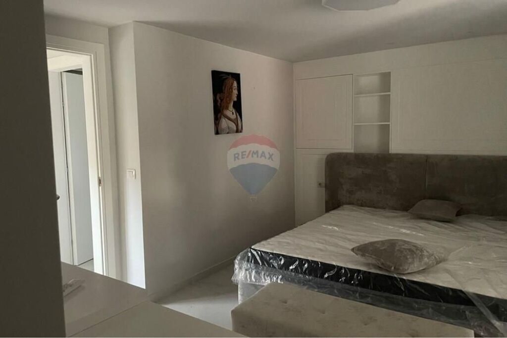 Dupleks per shitje ne Radhime,Vlore