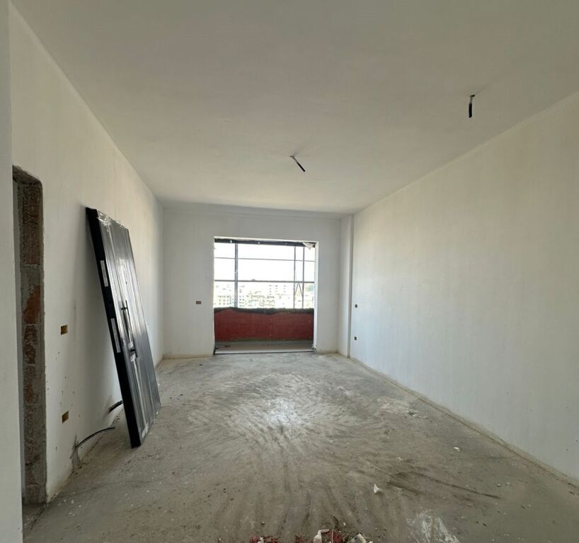 🏙️ Super Apartment for Sale – Square 21, Tirana ✨