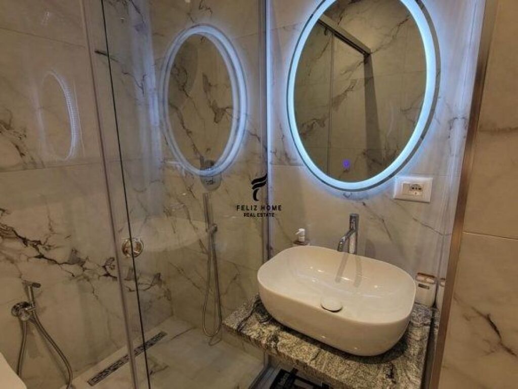 APARTAMENT ME QERA 1+1 RRUGA E DURRESIT 60.000 LEKE FH-65973