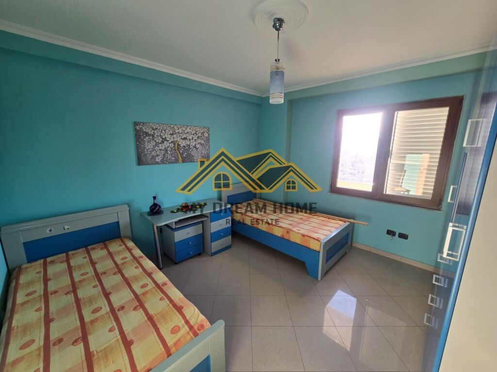 SHITET APARTAMENT 2+1+2 ISH-URT DURRËS