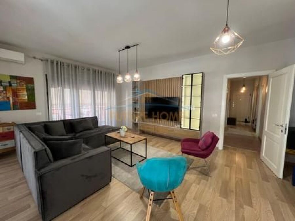 Qira,Apartament 2+1,Delijorgji !